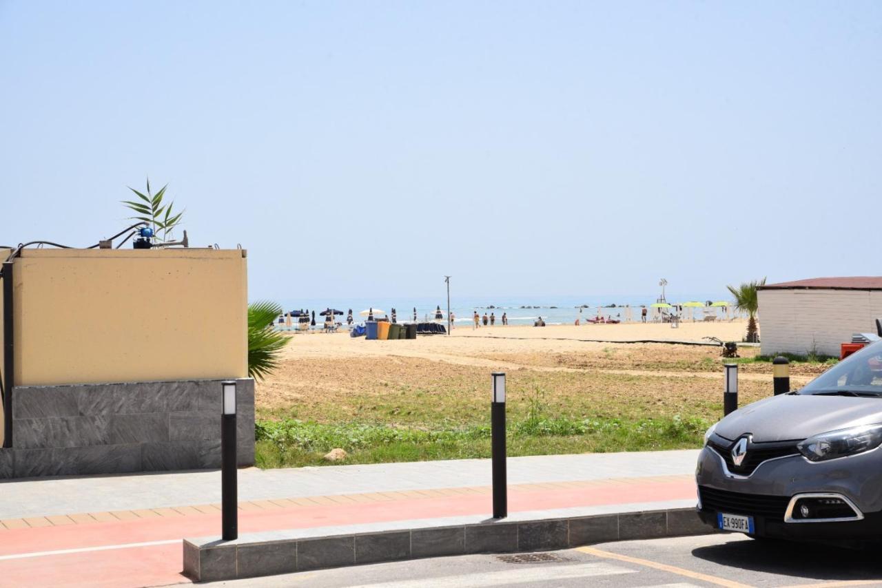Perla Marina Διαμέρισμα Πόρτο Εμπέντοκλε Εξωτερικό φωτογραφία
